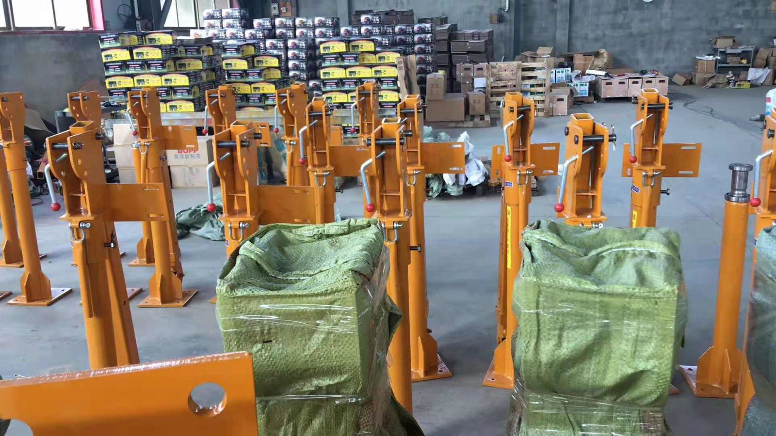 吊運(yùn)機(jī)發(fā)貨